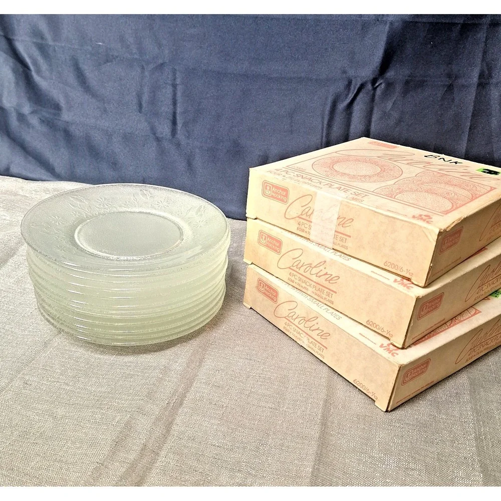Vintage 12 Anchor Hocking 7.5 in Plates Caroline 1970s 3 boxes of 4 Grannycore